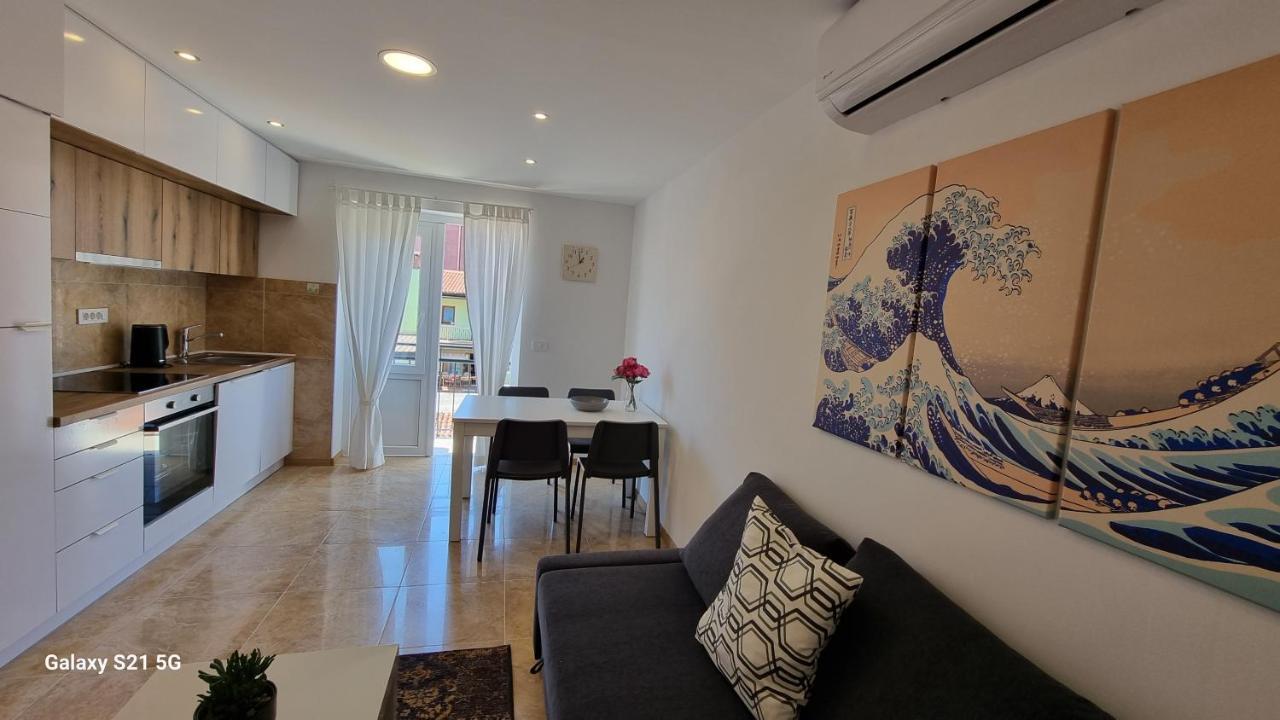 Apartment Rivarela Blu - Newly Renovated And Top Location Near Sea Novigrad Istria Exterior foto