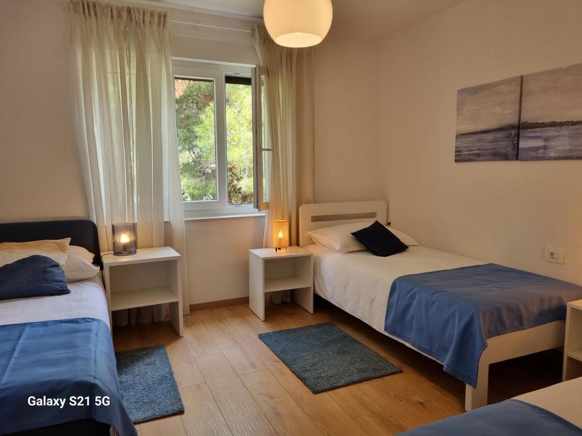 Apartment Rivarela Blu - Newly Renovated And Top Location Near Sea Novigrad Istria Exterior foto
